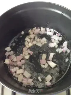 Make The saloon noodles step 3
