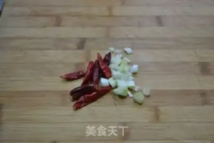 Make Celery fried dry step 2