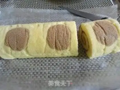 Make Cow and blueberry rolls step 19