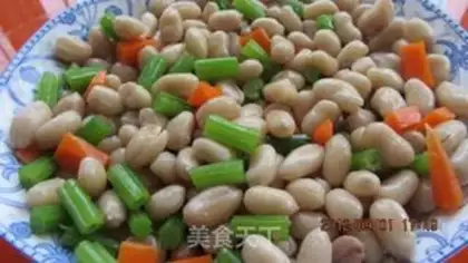 Make Five fragrances of peanut rice step 9