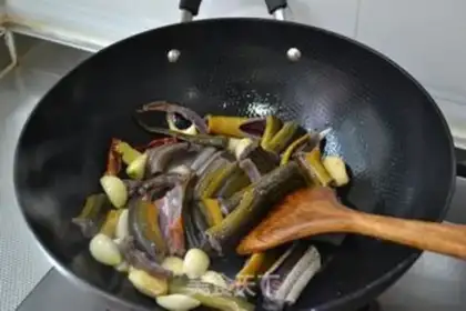 Make Squirty apricot step 3