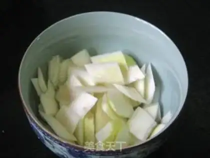 Make The radish grazes on the head step 4