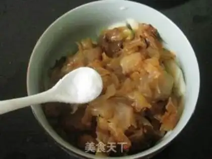 Make The radish grazes on the head step 9