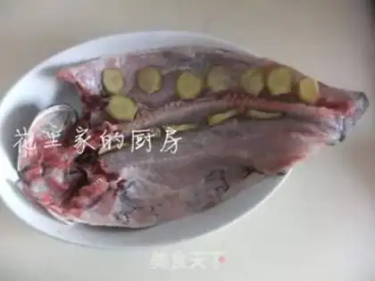 Make Spicy bean roasted fish step 0