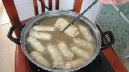 Make Viet Nam Spring Roll step 16