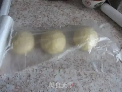 Make Hong Kong toast step 7