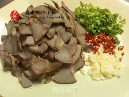 Make A red-oiled duck step 0