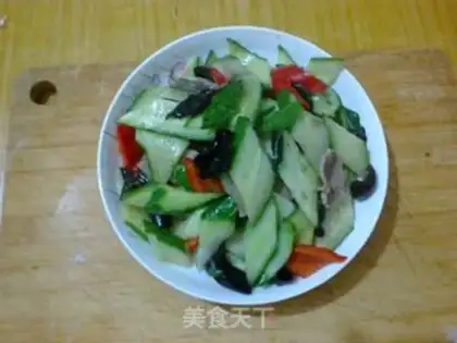 Make cucumber muscular step 4