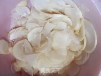 Make Sour radish step 1