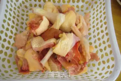 Make Spicy potato chicken step 0