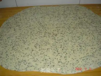 Make Black sesame rolls step 4