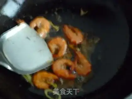 Make Shrimp carrot soup step 4