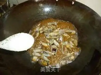 Make Fried tarts step 4