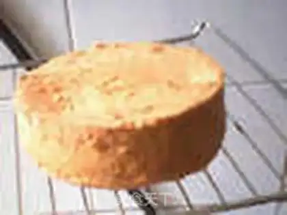Make Six-inch birthday cake step 7