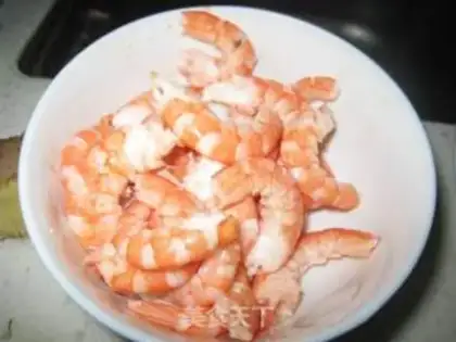 Make Shrimp fried cucumber step 0