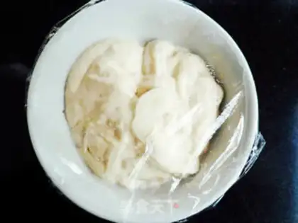 Make Sesame sauce red sugar cake step 0