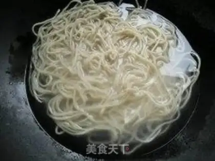 Make ♪ Back to the casserole noodles ♪ step 2