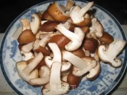 Make Butter mushrooms step 1