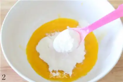 Make Coconut roll step 1