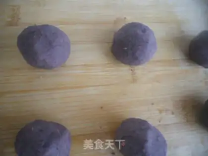 Make Bean and egg yolks step 4