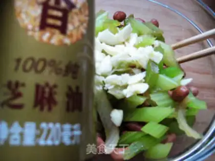 Make Celery peanuts step 8