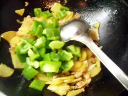 Make Spam pepper potato chips step 10