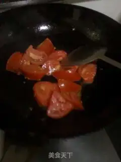 Make Autumn tomato fried eggs step 5