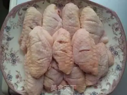 Make Garlic chicken wings step 0