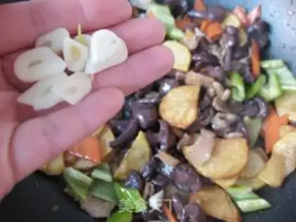 Make A red-shot potato chip step 15