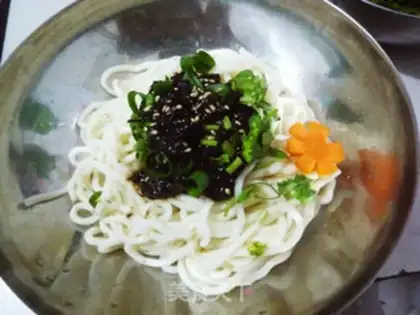 Make Korean noodles step 8
