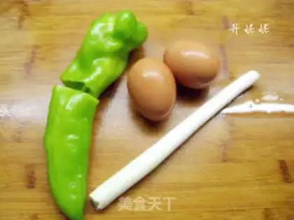 Make Pelican fried eggs step 0