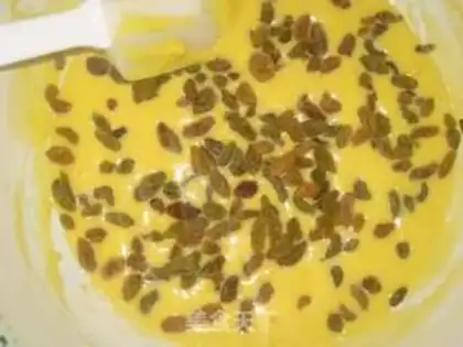 Make raisin cake roll step 6