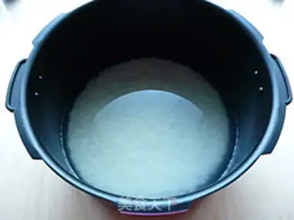 Make Coconut mango congee step 1