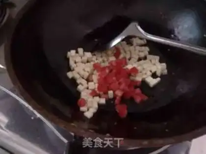 Make White fried tomatoes step 5