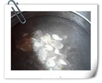 Make Black and green gravy step 6