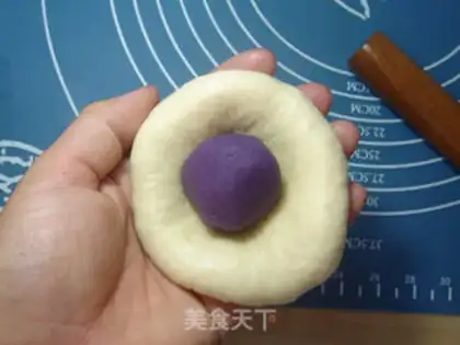 Make Spaghetti bread step 9