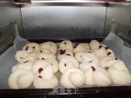 Make Cranberry rolls step 10