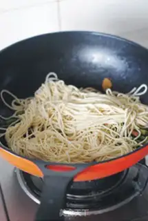 Make Bean bean noodle step 7