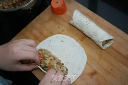 Make Fried rice rolls step 5