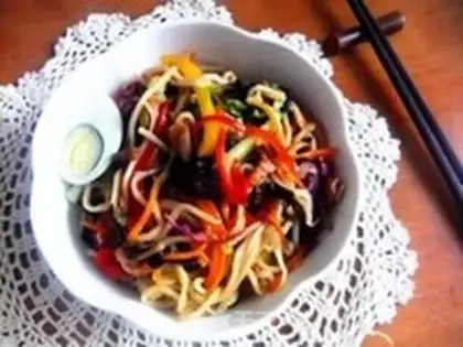 Make Squeeze meat noodles step 10