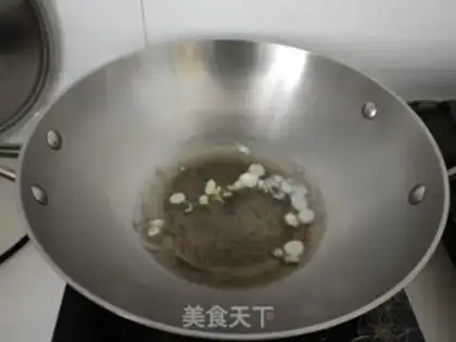 Make Scrambled eggs step 4