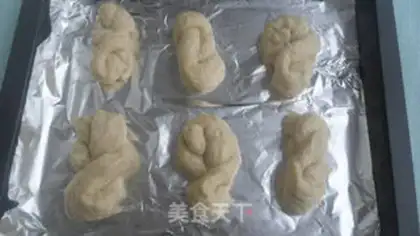 Make Lavender bread step 5