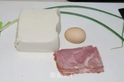 Make Meat and eggs, tofu step 0