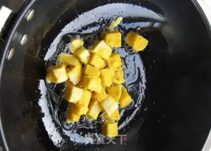 Make Horse hoofball soup step 5