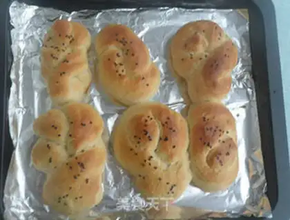 Make Lavender bread step 7