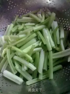 Make Quite a fragrance step 1