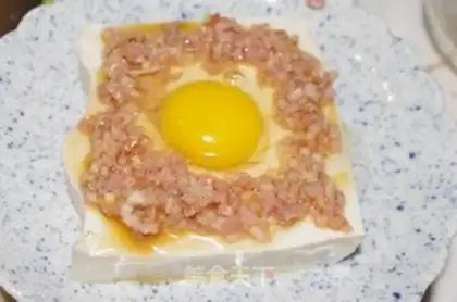 Make Meat and eggs, tofu step 5