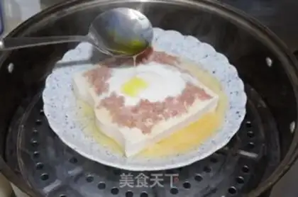 Make Meat and eggs, tofu step 7