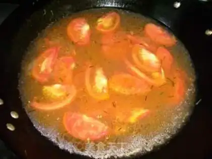 Make Tomato egg soup step 3