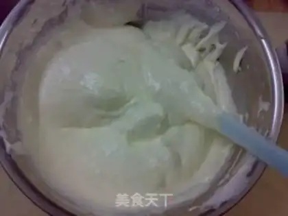 Make A waterline twilight cake step 8